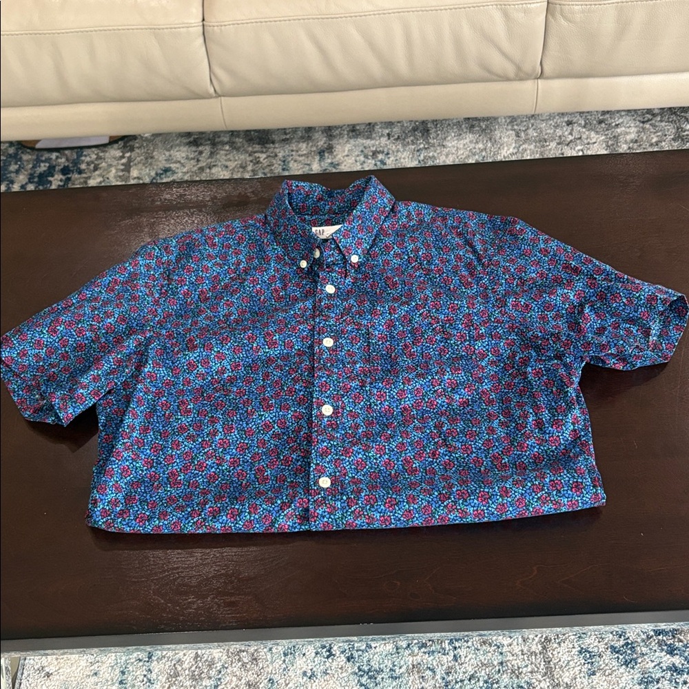 GAP Floral Button-Up Shirt